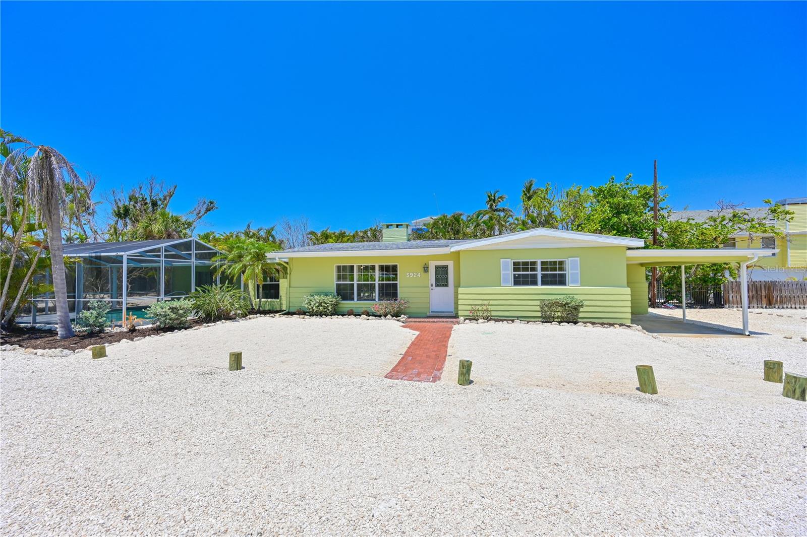 5924 Gulf Of Mexico Dr Property Photo 5