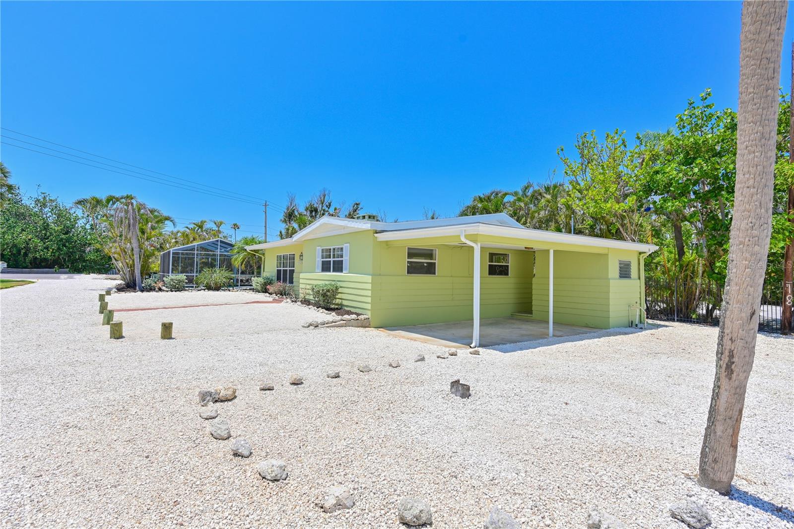 5924 Gulf Of Mexico Dr Property Photo 7