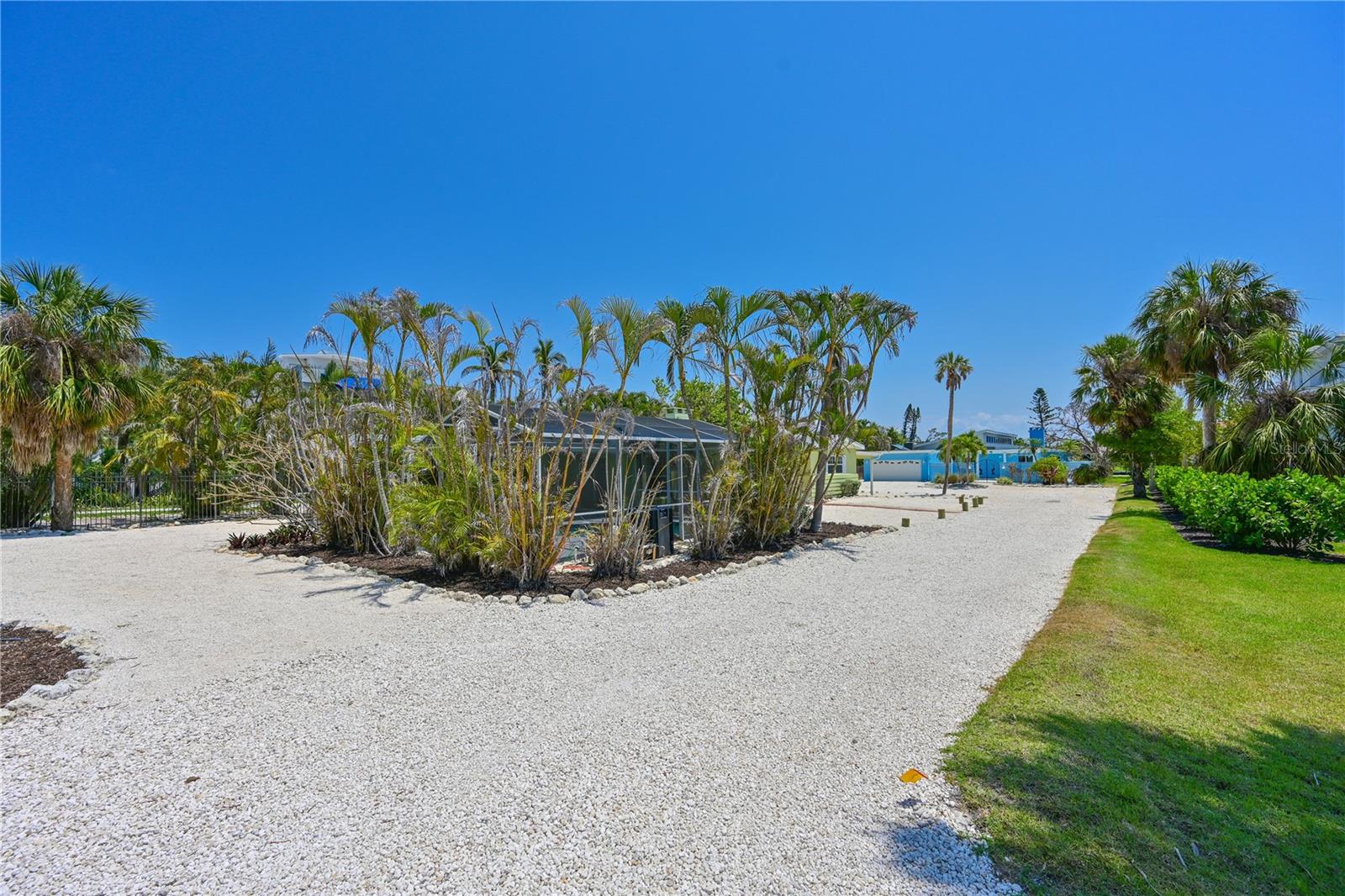 5924 Gulf Of Mexico Dr Property Photo 9