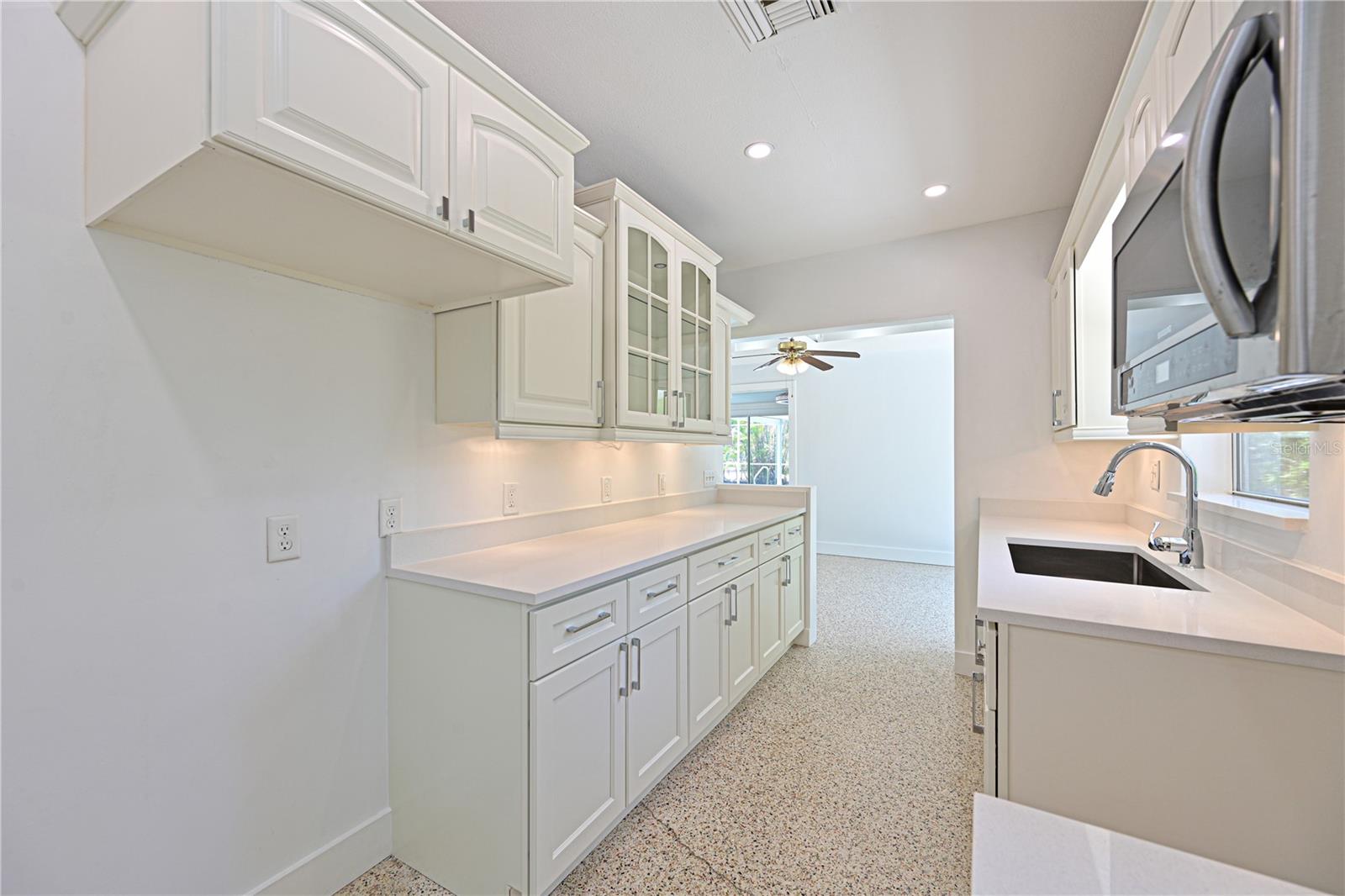 5924 Gulf Of Mexico Dr Property Photo 15