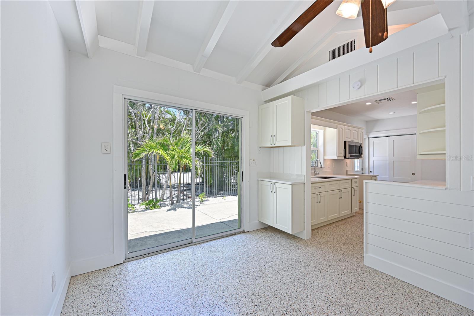 5924 Gulf Of Mexico Dr Property Photo 16