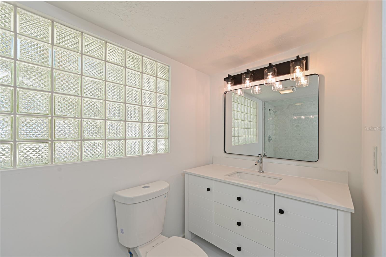 5924 Gulf Of Mexico Dr Property Photo 20