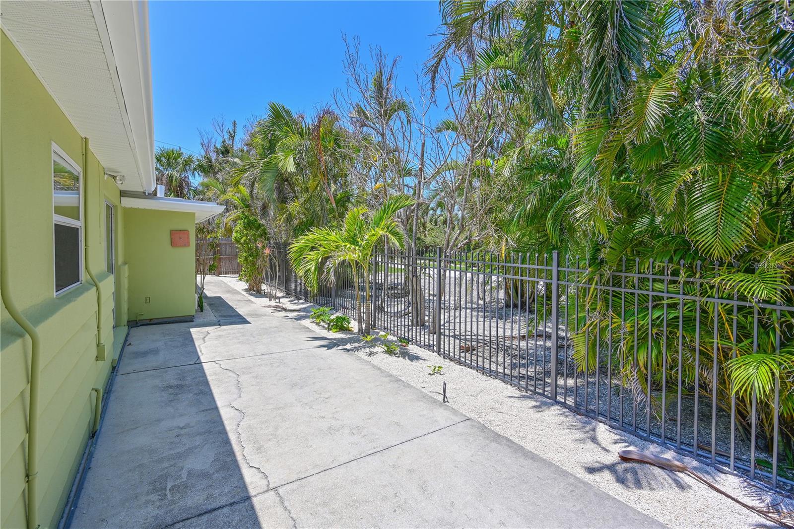 5924 Gulf Of Mexico Dr Property Photo 30