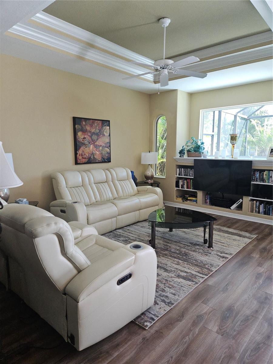 8950 Stone Harbour Loop Property Photo 18