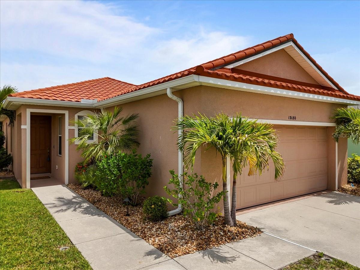 13180 Sw Pembroke Cir N Property Photo 1