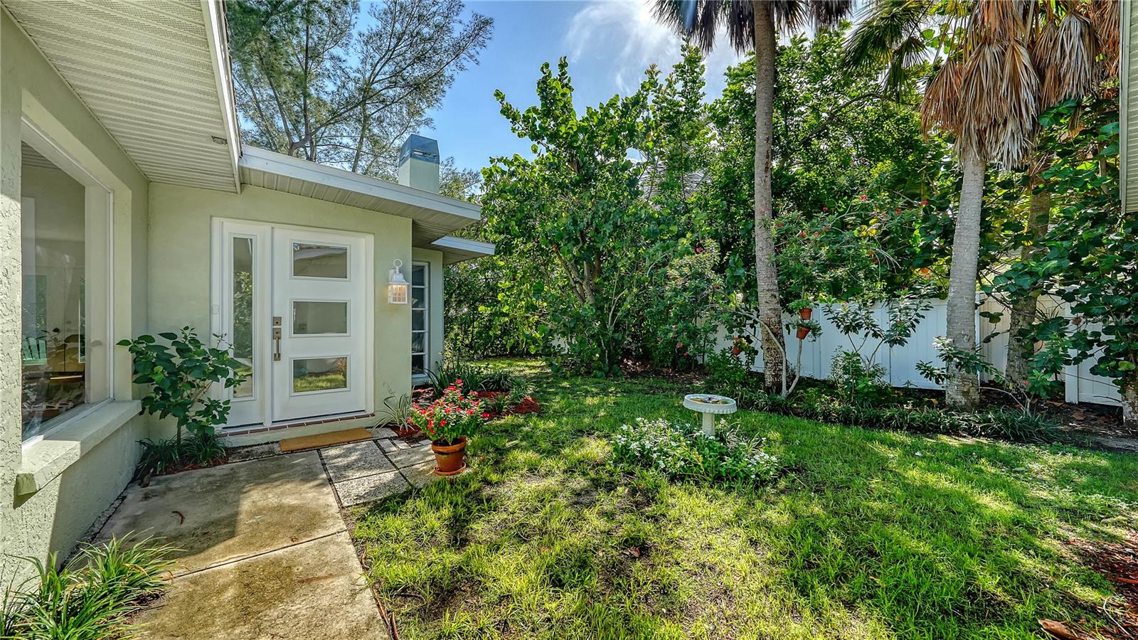 120 Hammock Rd Property Photo 4