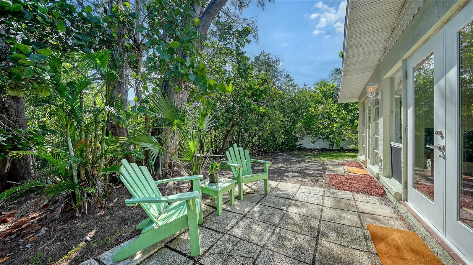 120 Hammock Rd Property Photo 8