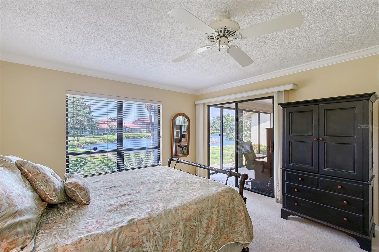 6096 Wilshire Blvd #9 Property Photo 9