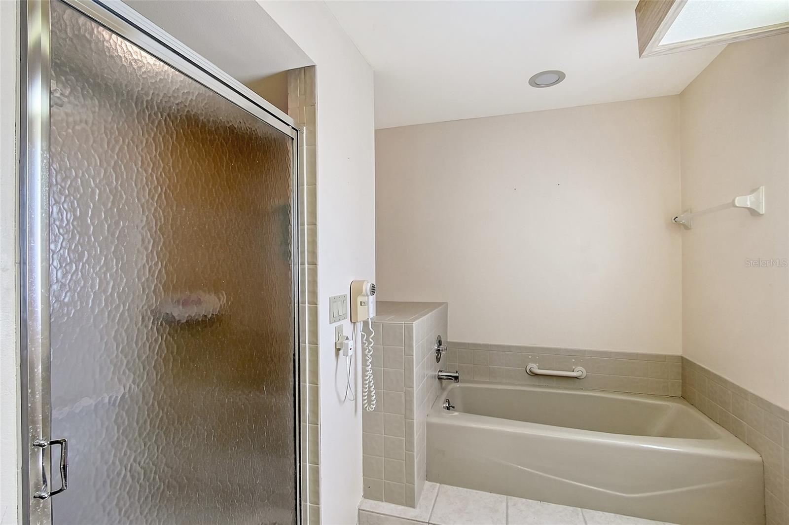 6096 Wilshire Blvd #9 Property Photo 12