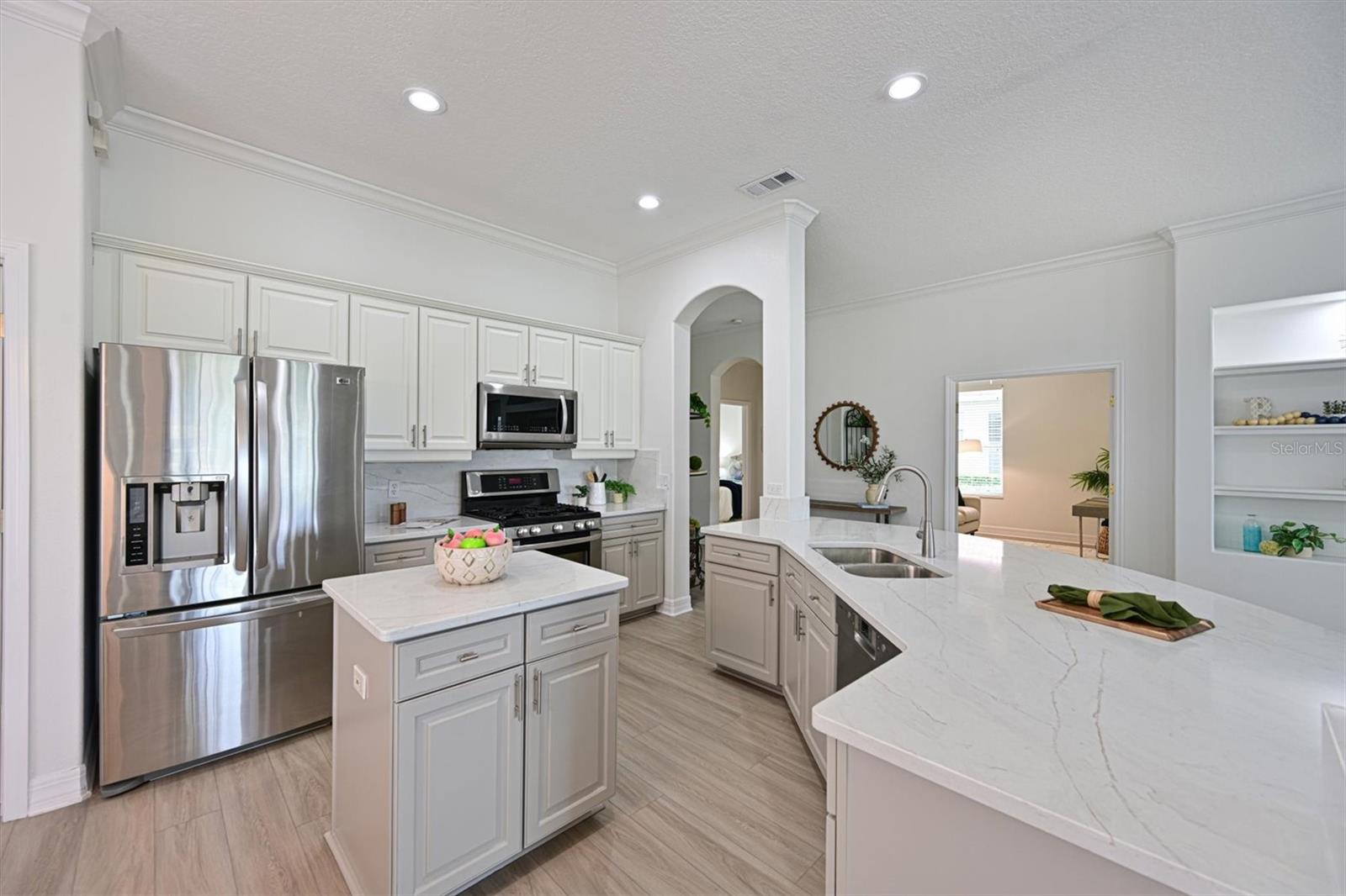 661 Foggy Morn Ln Property Photo 7