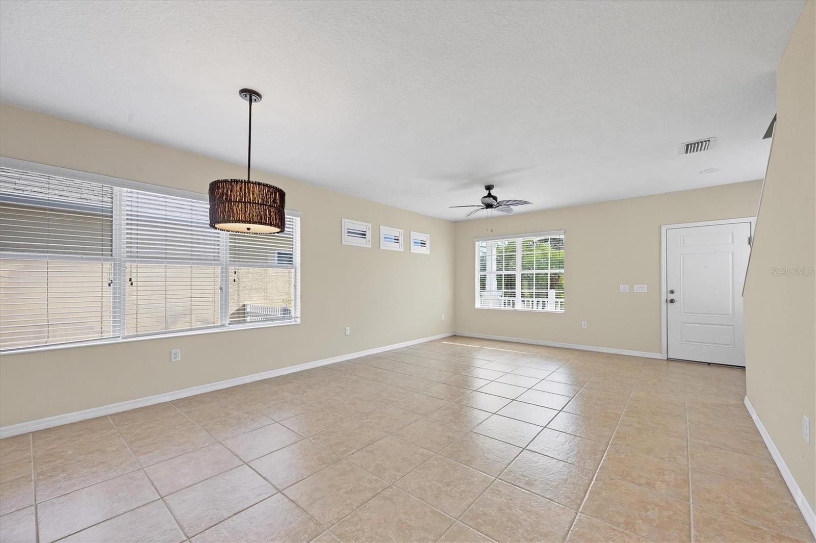 4811 Woodbrook Dr Property Photo 5