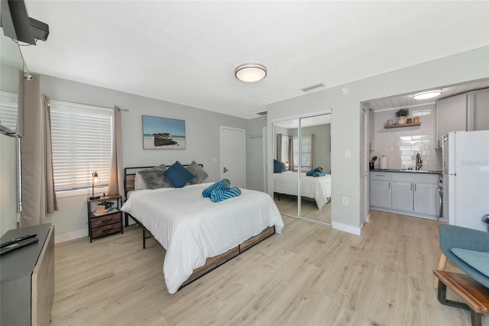 170 Roosevelt Dr #2 Property Photo 11