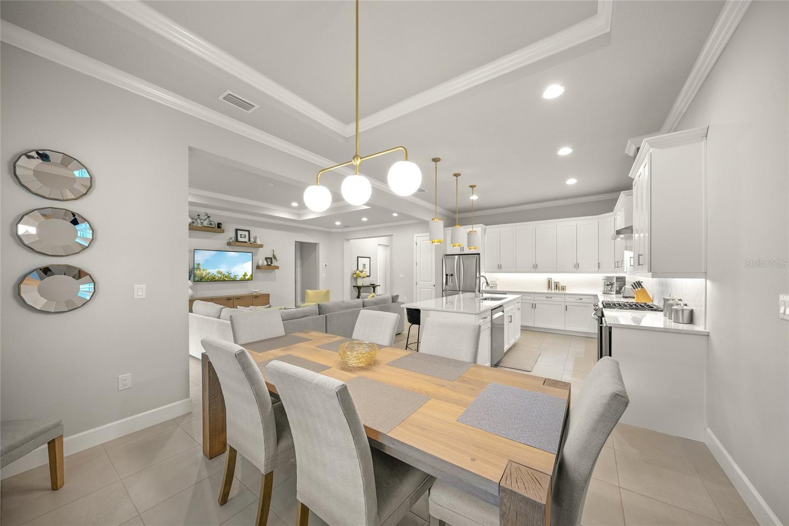 7717 Sandhill Lake Dr Property Photo 16