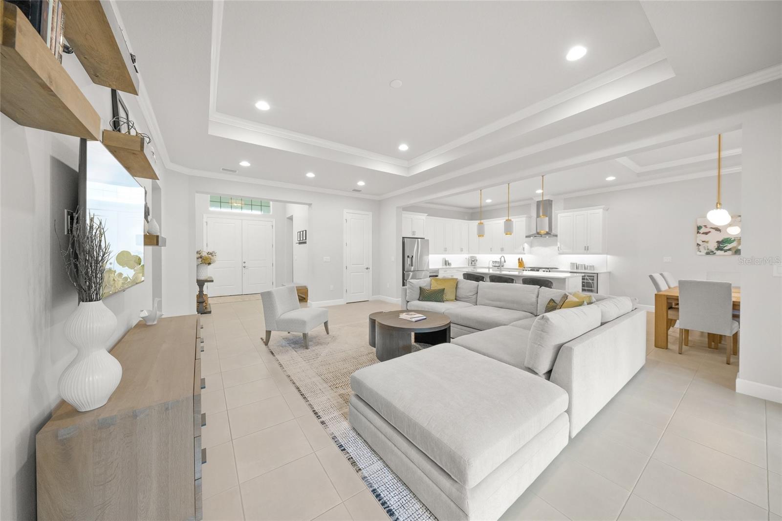 7717 Sandhill Lake Dr Property Photo 18