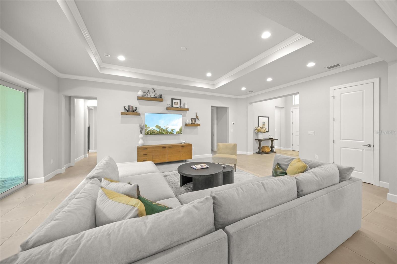 7717 Sandhill Lake Dr Property Photo 20