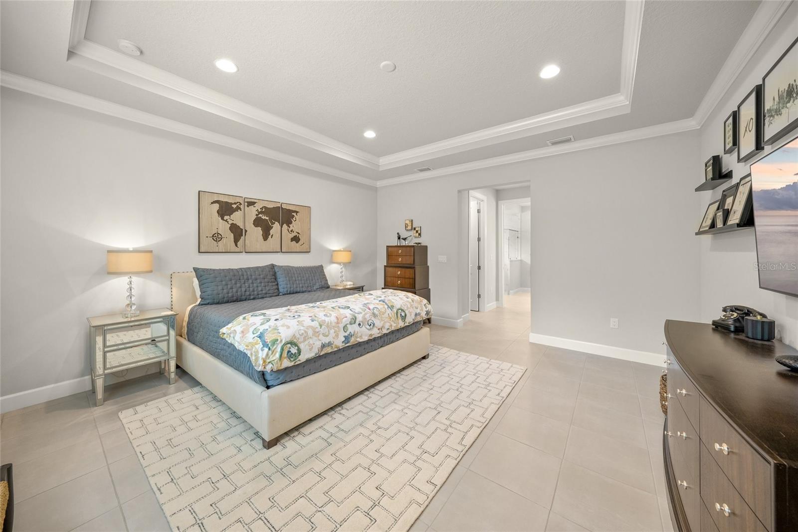 7717 Sandhill Lake Dr Property Photo 23