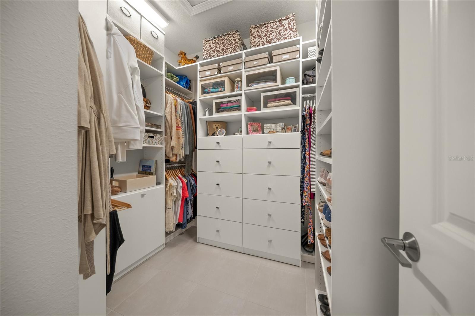 7717 Sandhill Lake Dr Property Photo 25