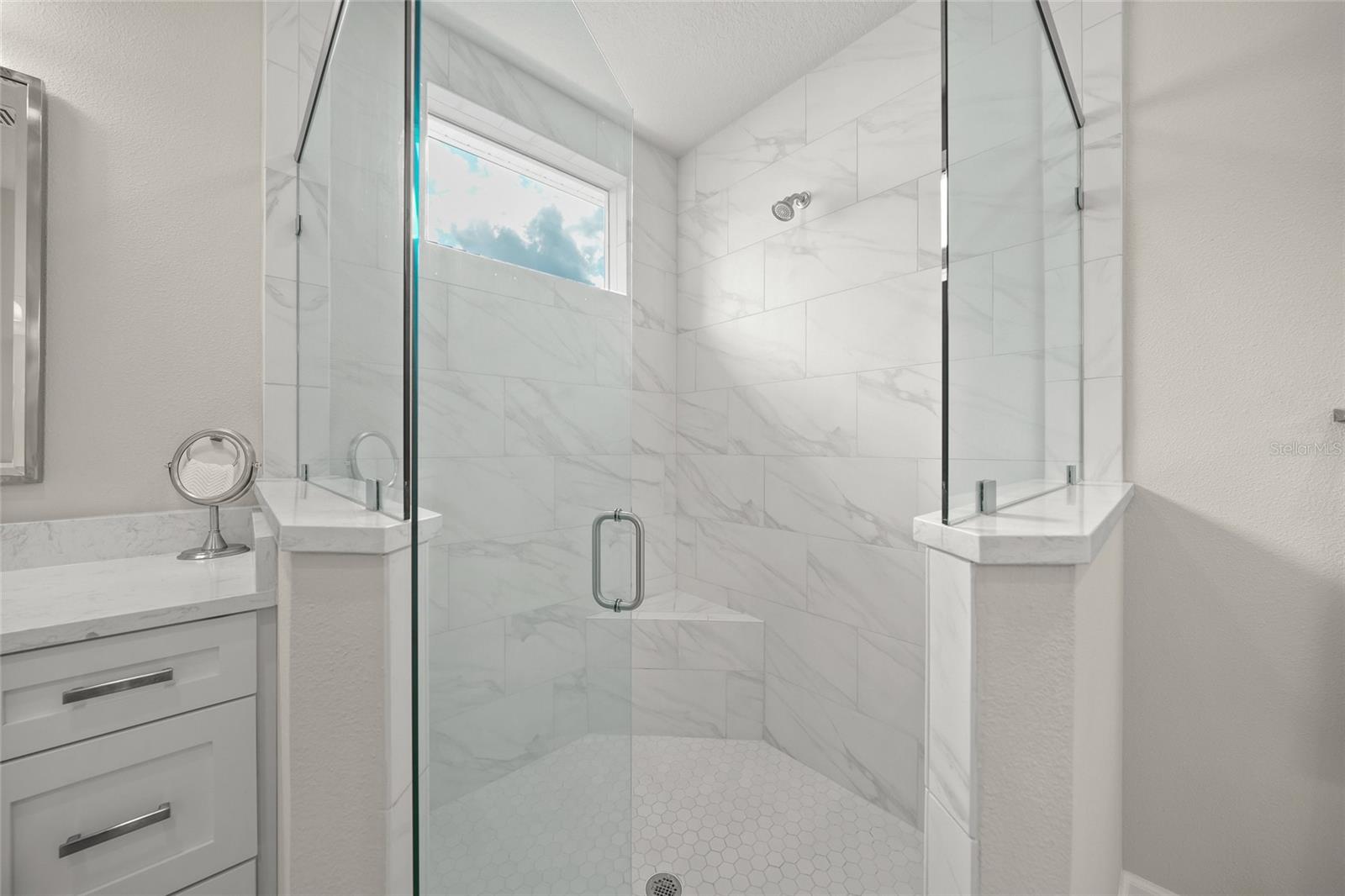 7717 Sandhill Lake Dr Property Photo 28