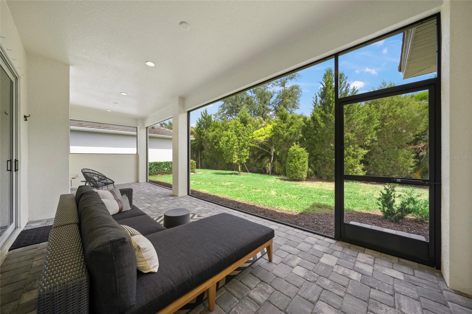 7717 Sandhill Lake Dr Property Photo 40