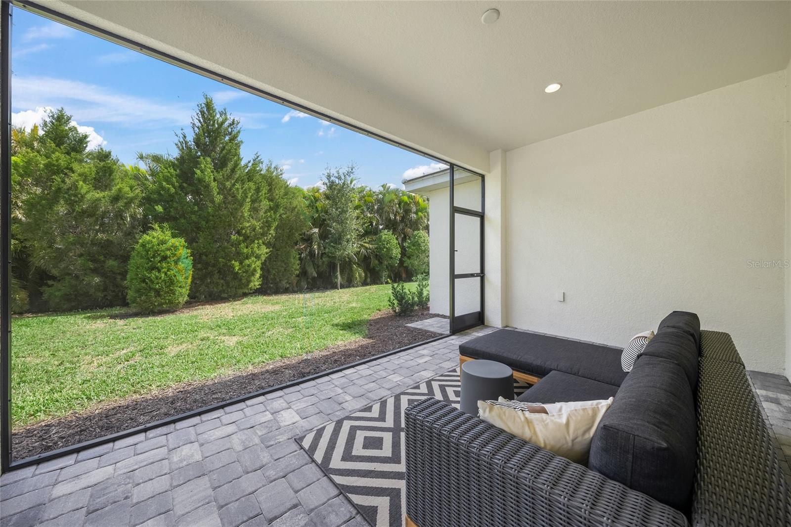 7717 Sandhill Lake Dr Property Photo 41