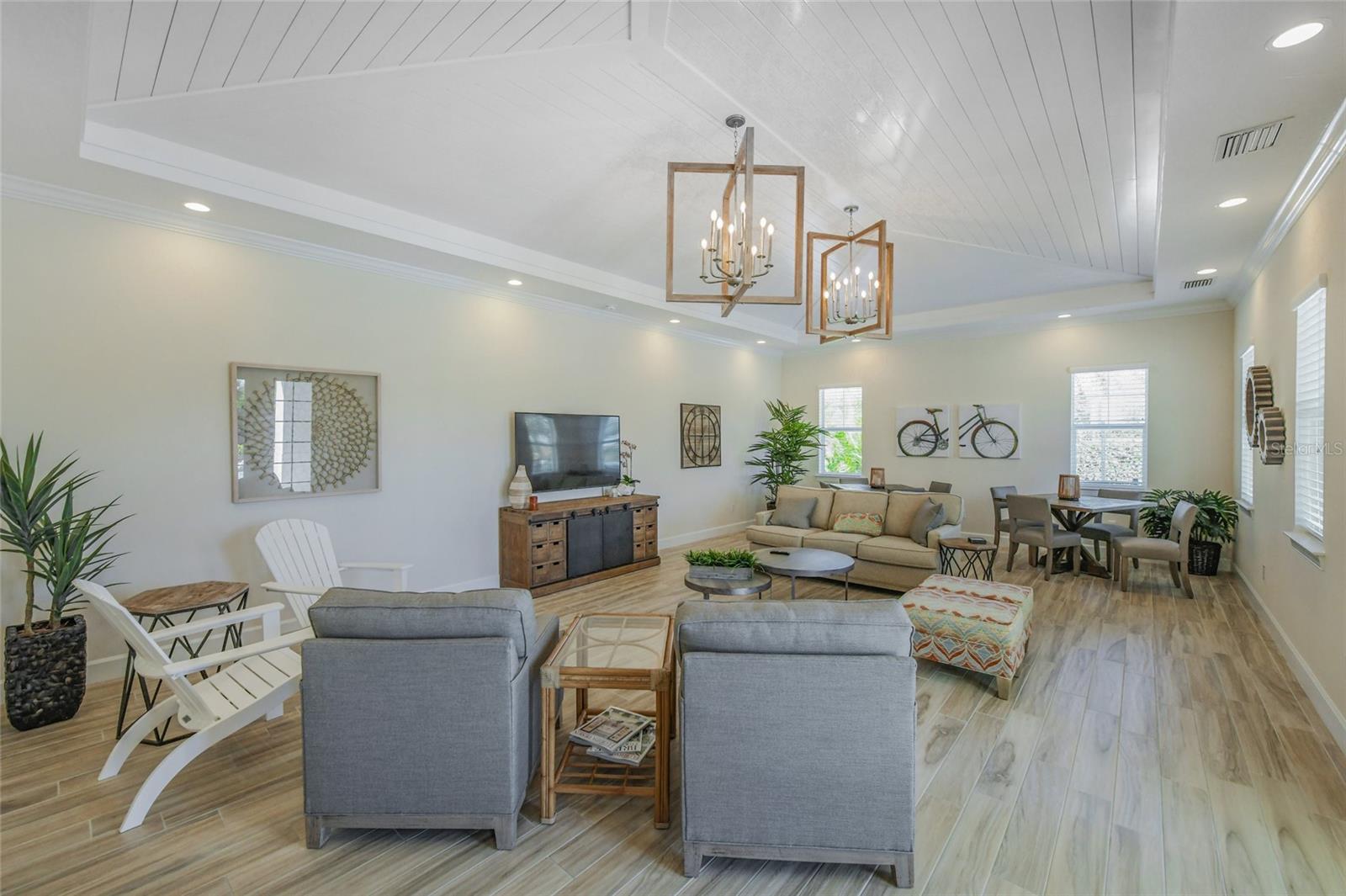 7717 Sandhill Lake Dr Property Photo 55