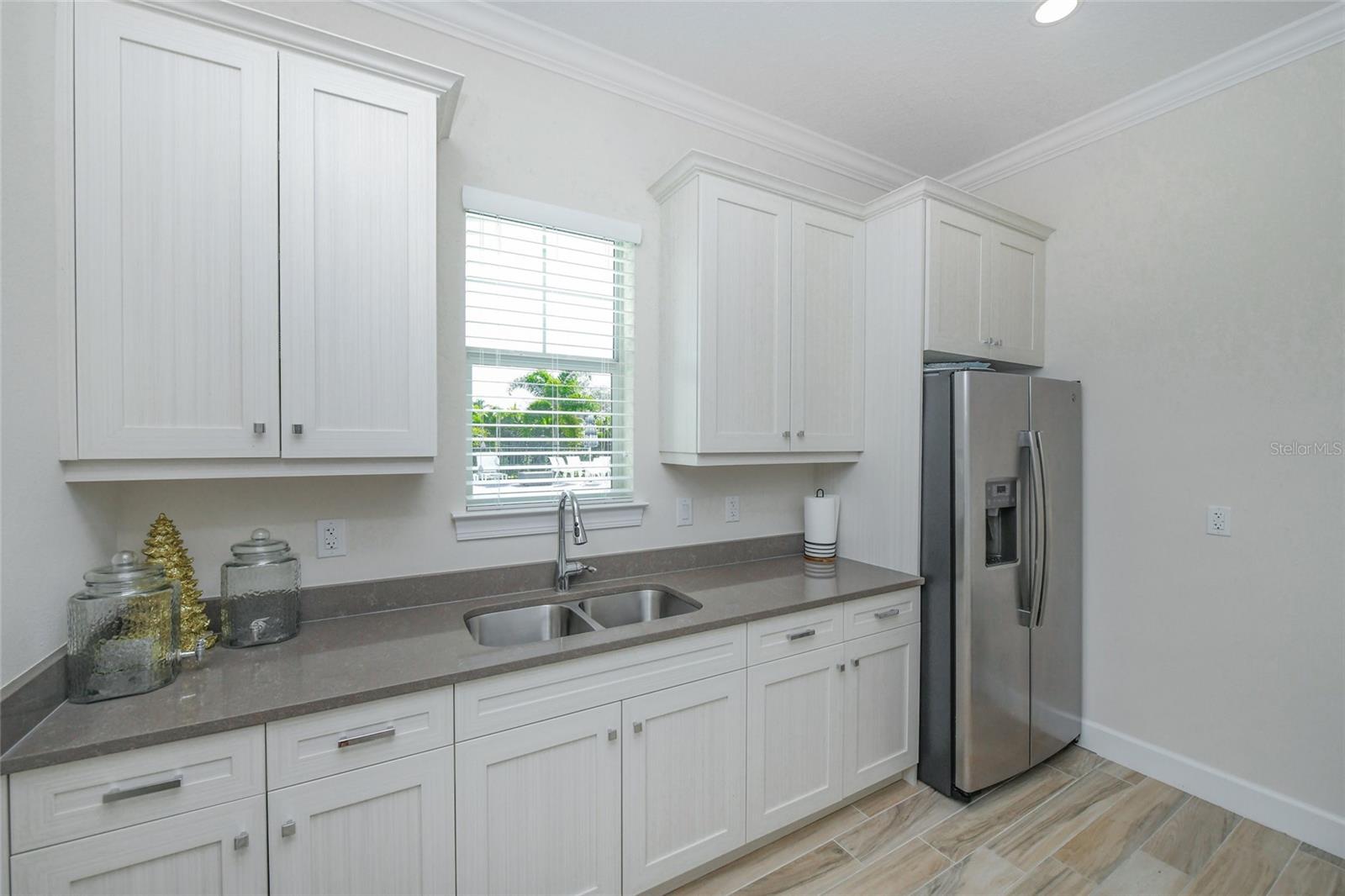 7717 Sandhill Lake Dr Property Photo 57