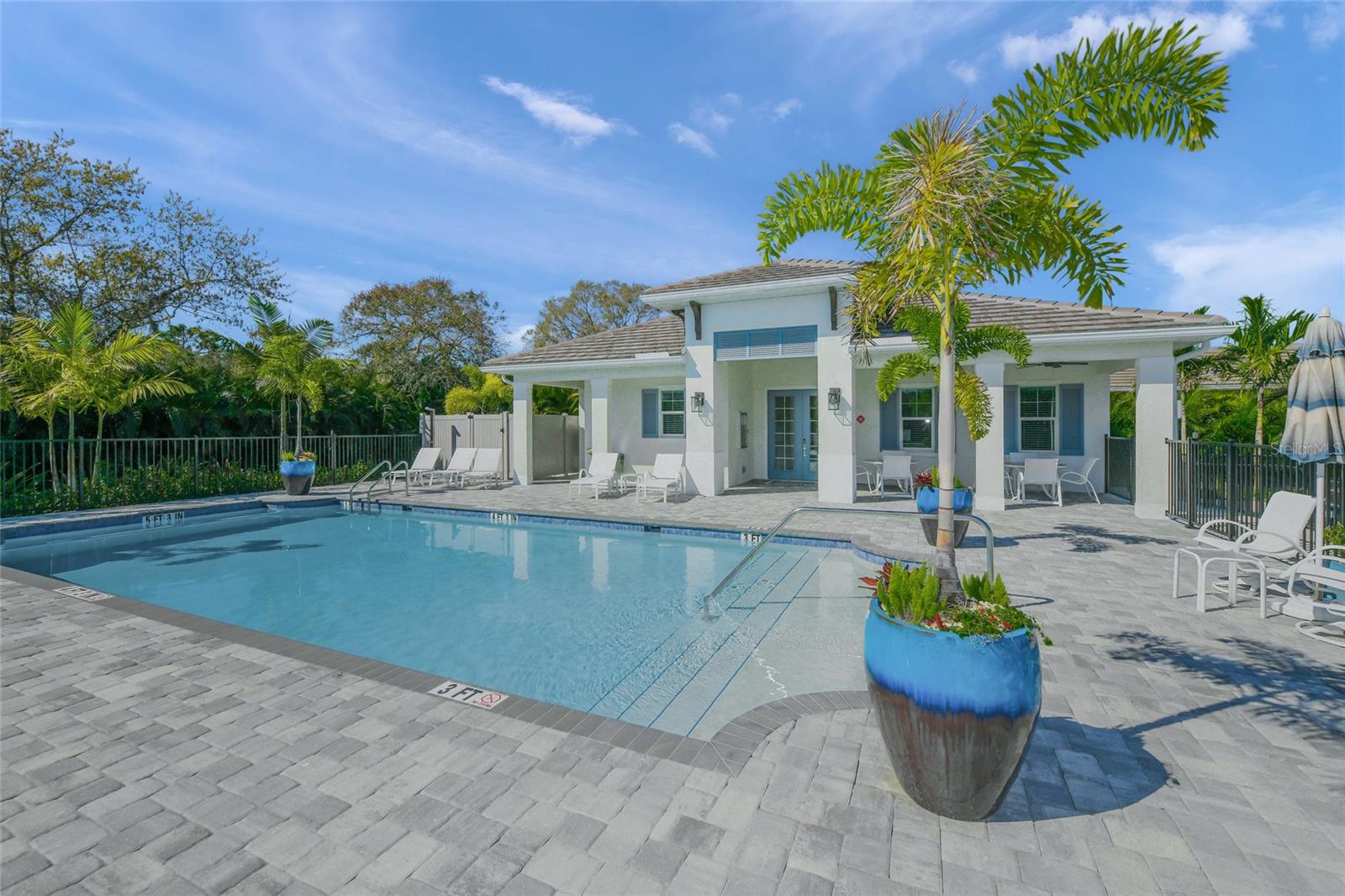 7717 Sandhill Lake Dr Property Photo 58