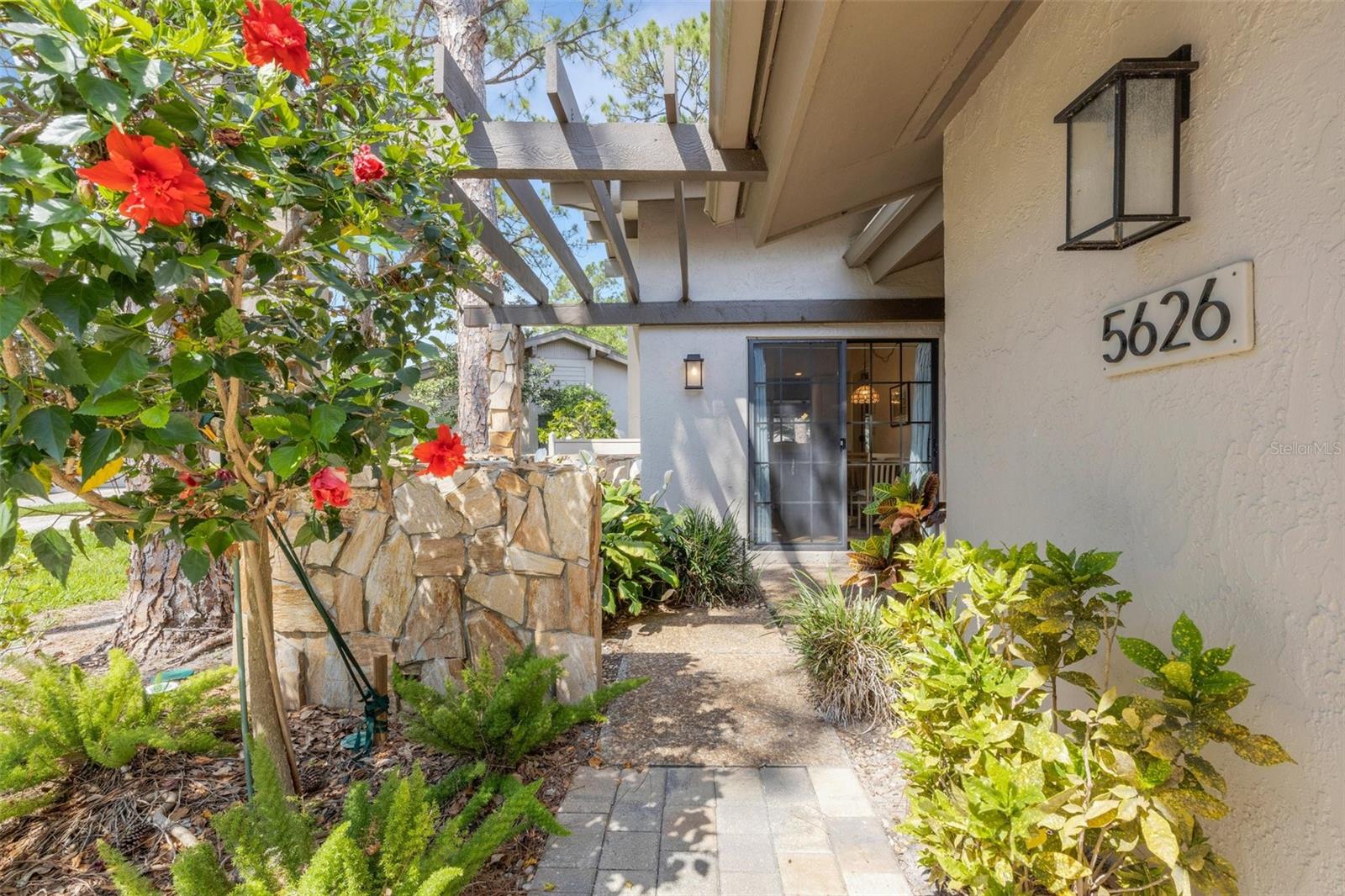5626 Pipers Waite #22 Property Photo 1
