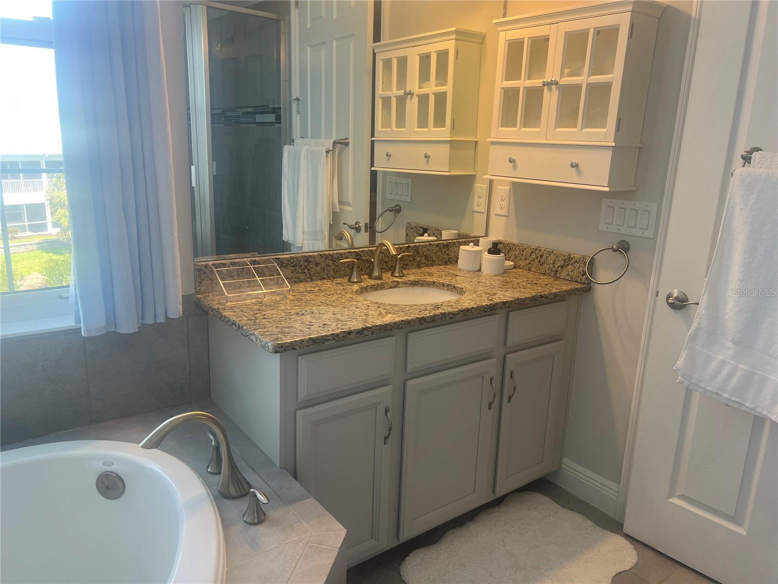 10420 Coral Landings Ln #115 Property Photo 13