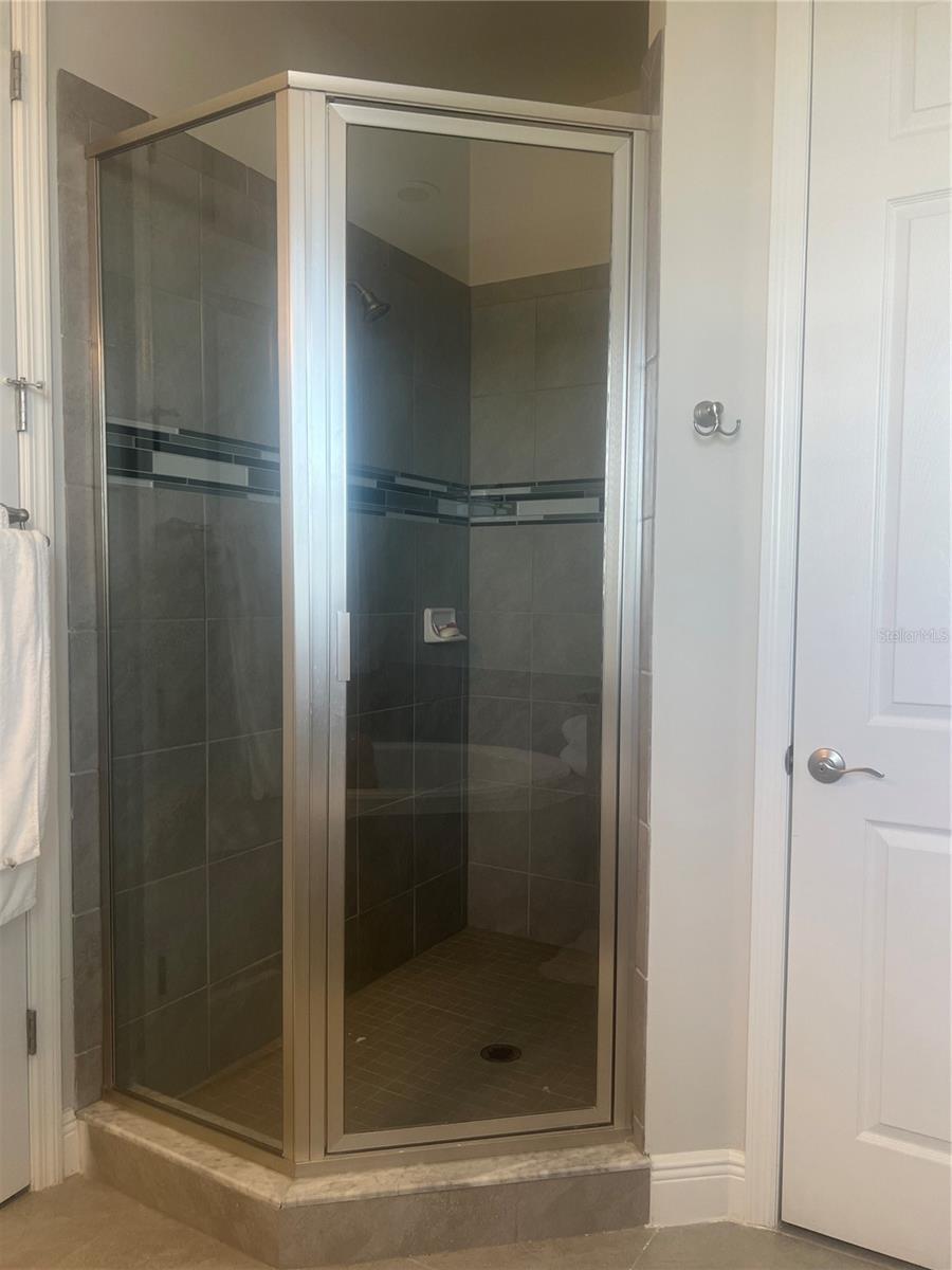 10420 Coral Landings Ln #115 Property Photo 16