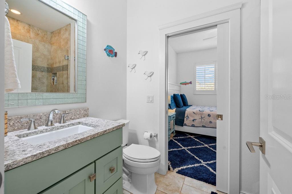 704 Gladiolus St Property Photo 23