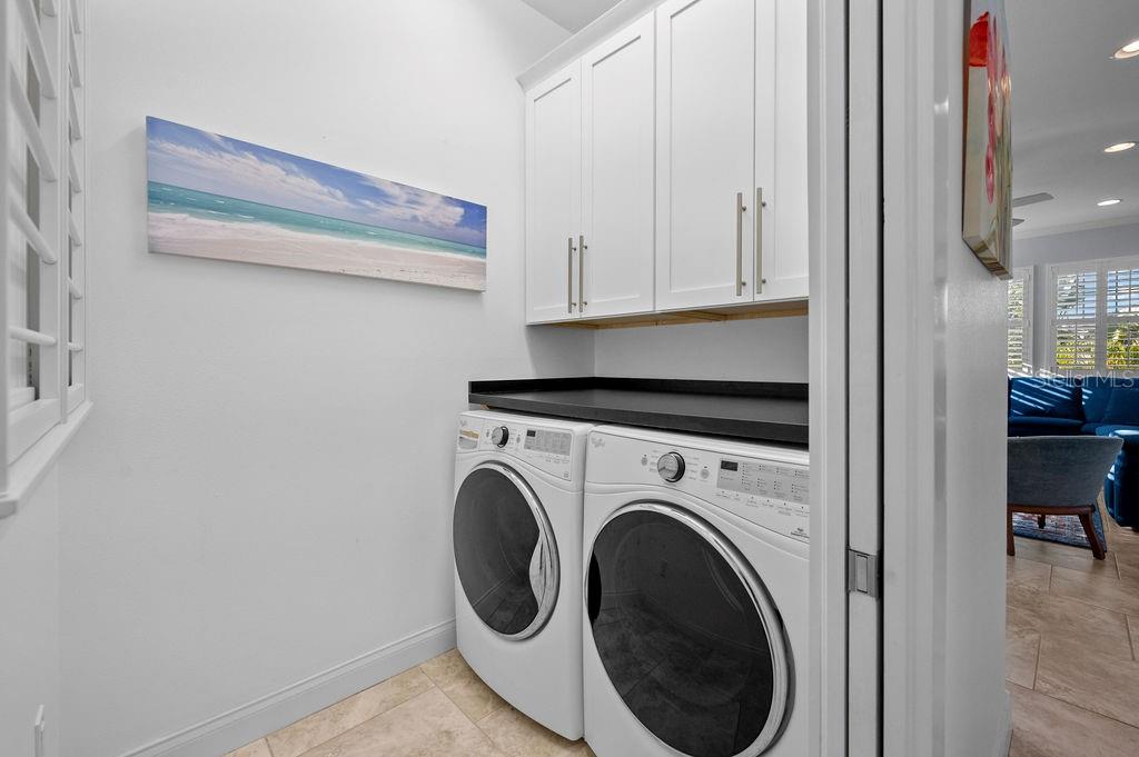 704 Gladiolus St Property Photo 40