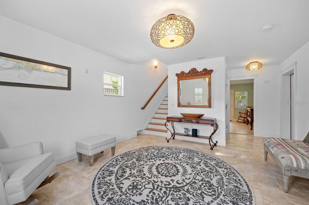 704 Gladiolus St Property Photo 43