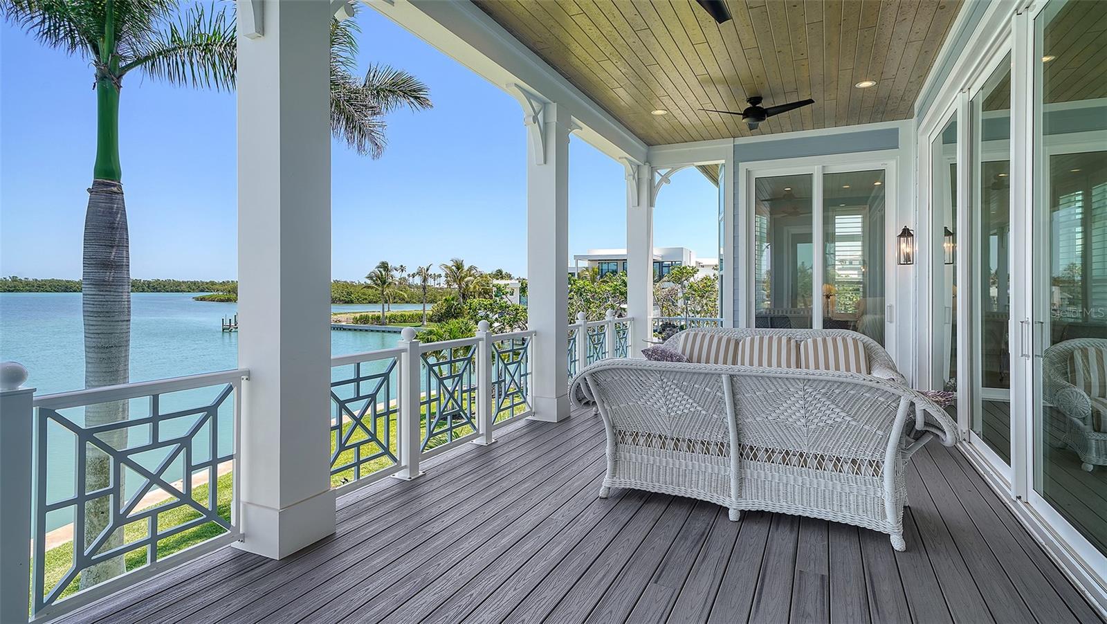 630 De Narvaez Dr Property Photo 33