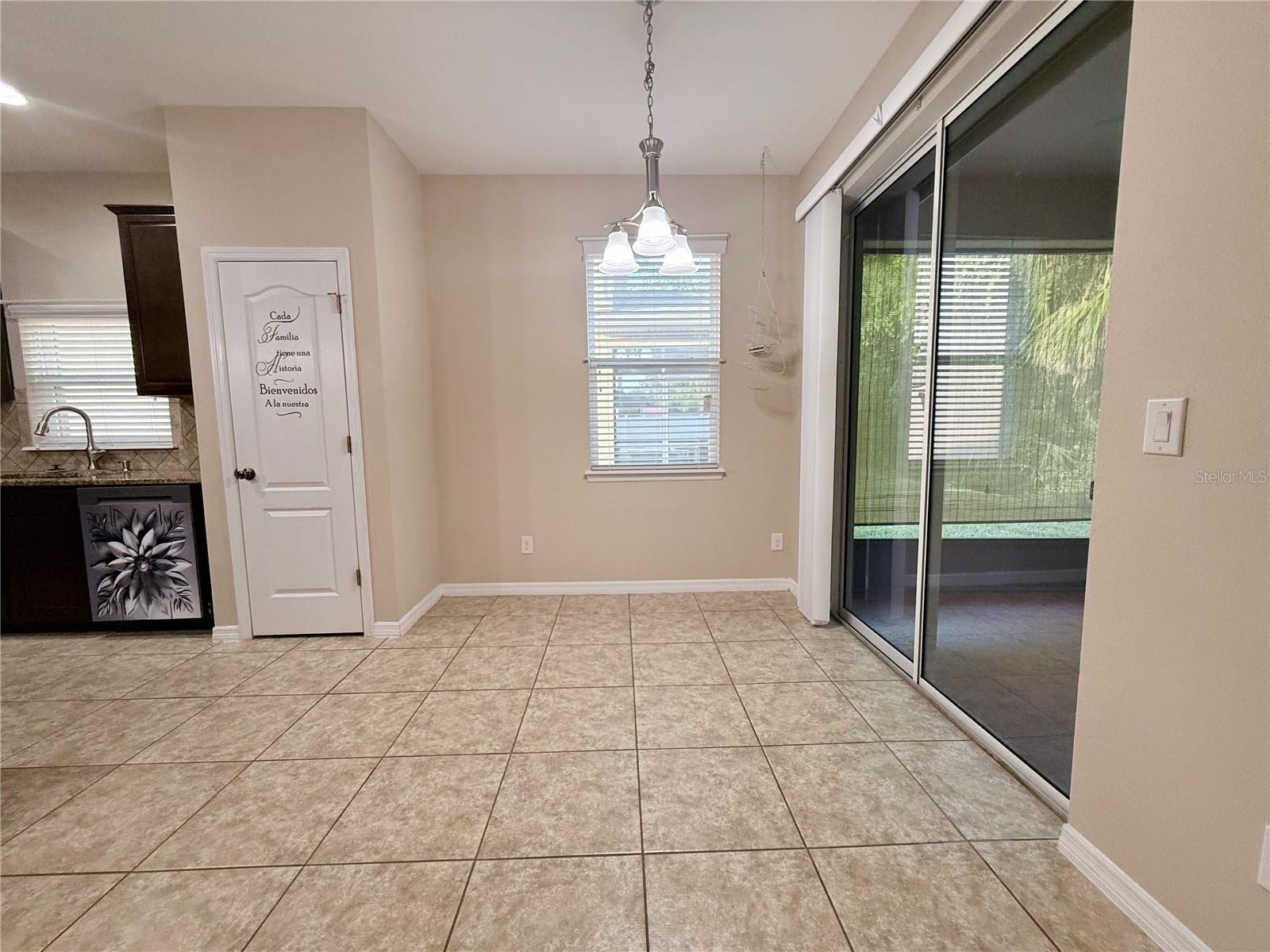 6121 35th Ct E Property Photo 15