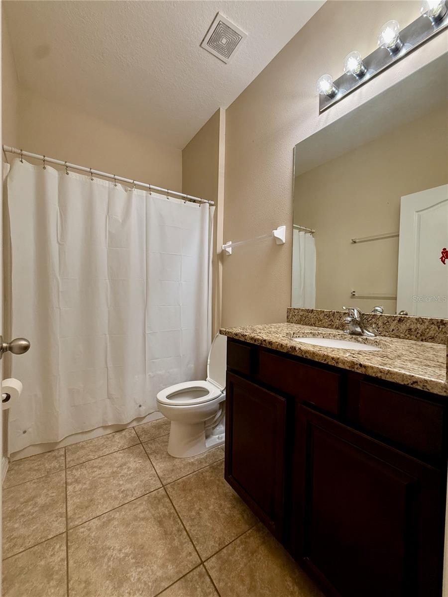 6121 35th Ct E Property Photo 16