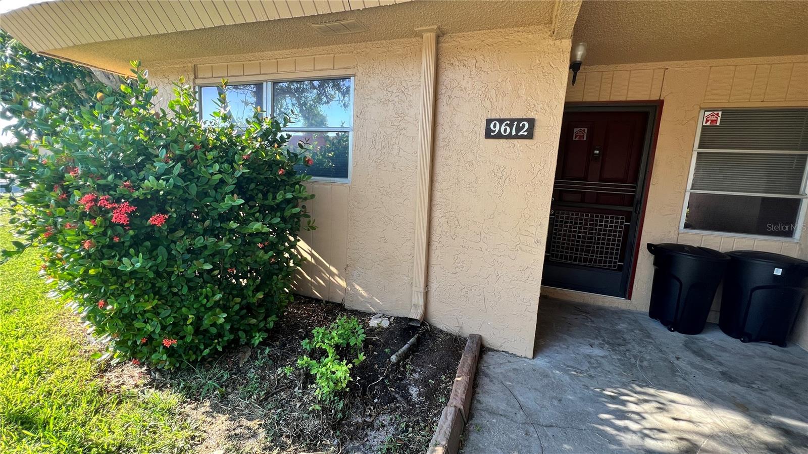 9612 VALENCIA CV Property Photo 1