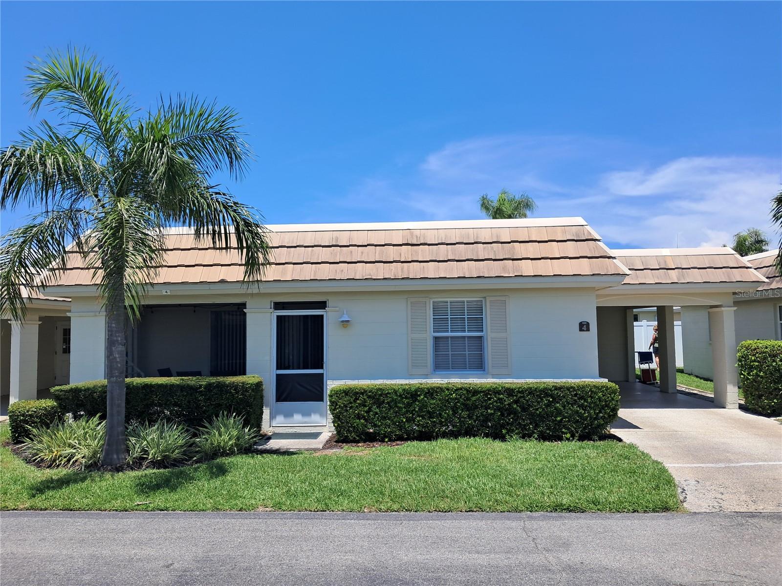 6150 MIDNIGHT PASS RD #V4 Property Photo 1