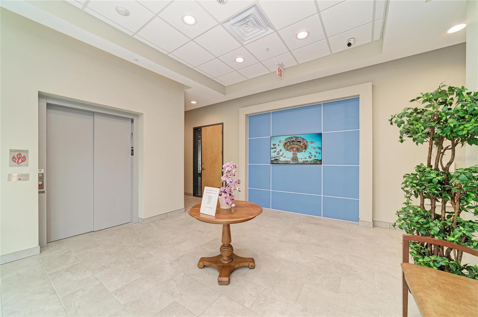 201 5th Avenue Dr E Property Photo 8