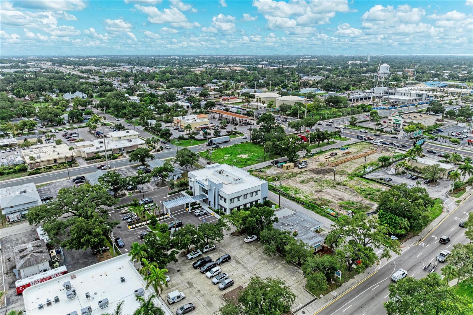 201 5th Avenue Dr E Property Photo 30