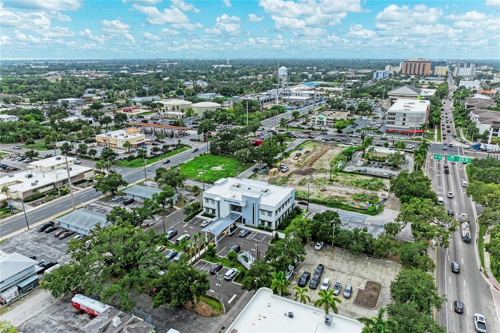 201 5th Avenue Dr E Property Photo 37