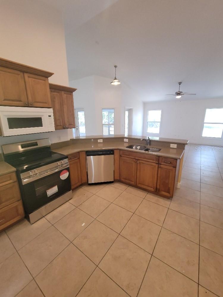 1422 Jakway Rd Property Photo 11