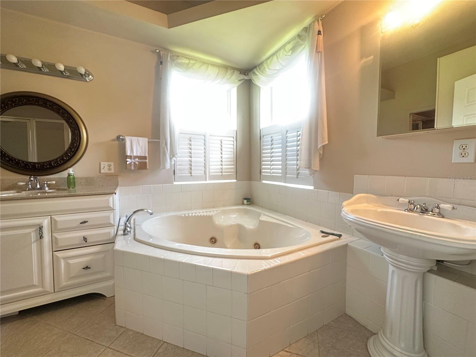 3192 Oaks Bnd Property Photo 53