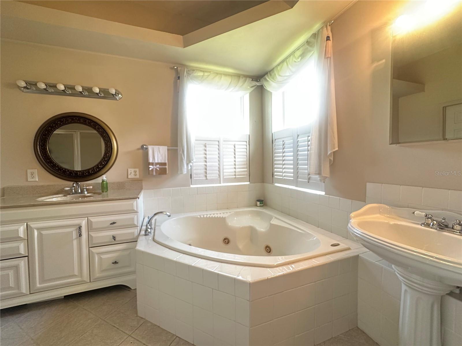 3192 Oaks Bnd Property Photo 56