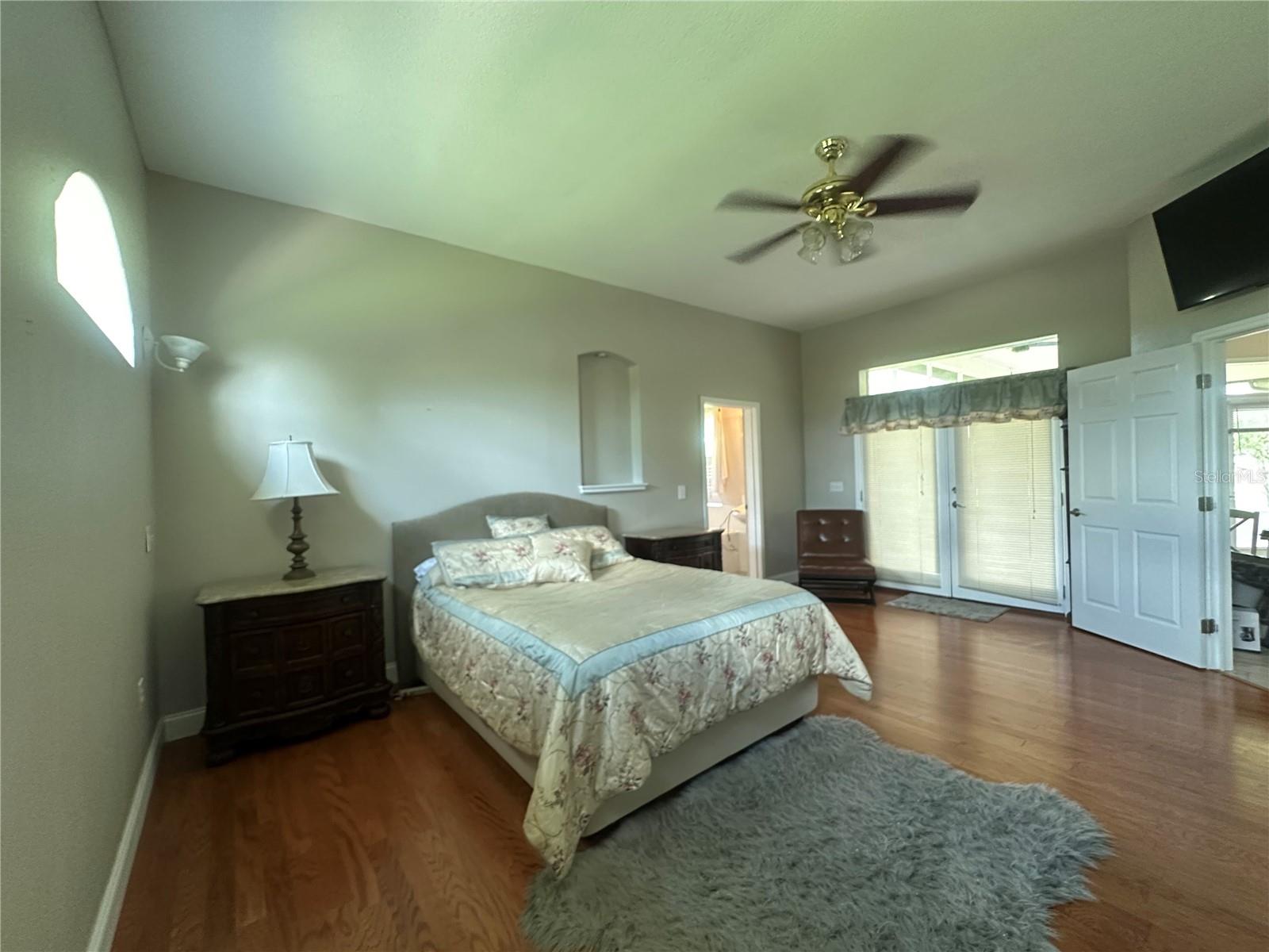3192 Oaks Bnd Property Photo 57