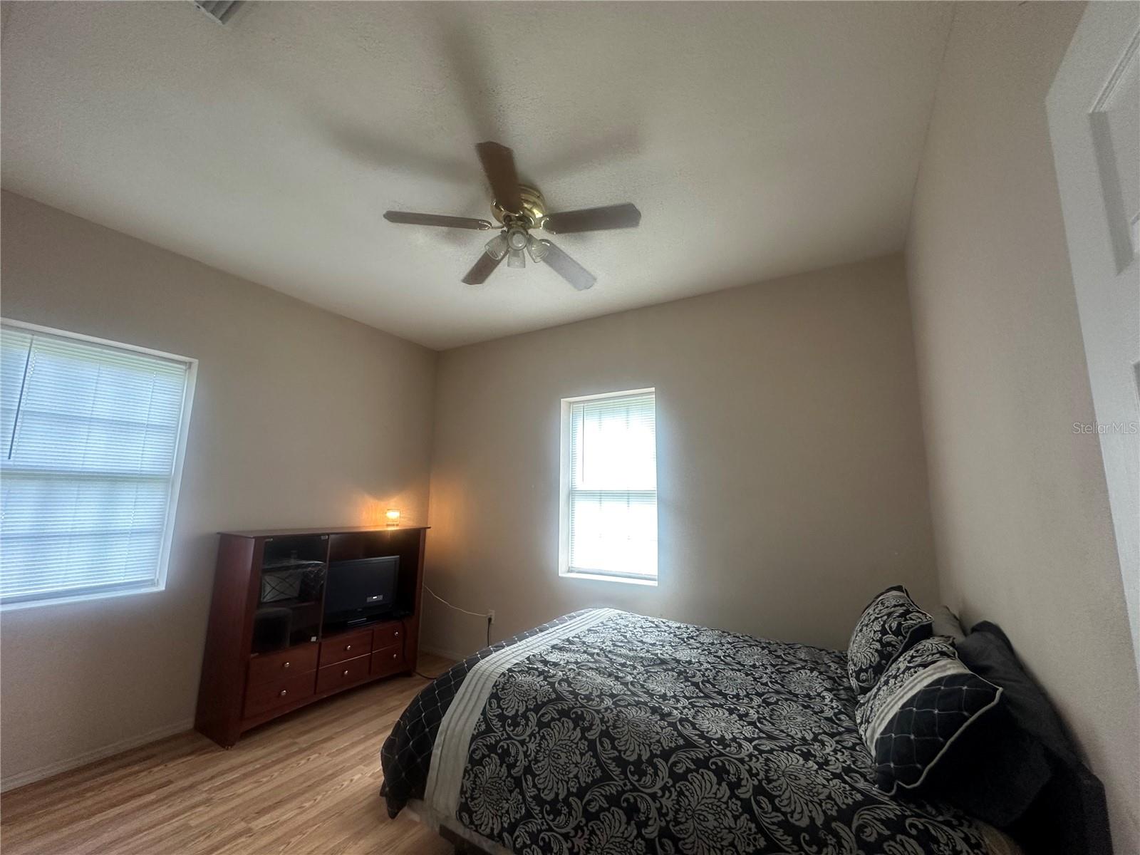 3192 Oaks Bnd Property Photo 64