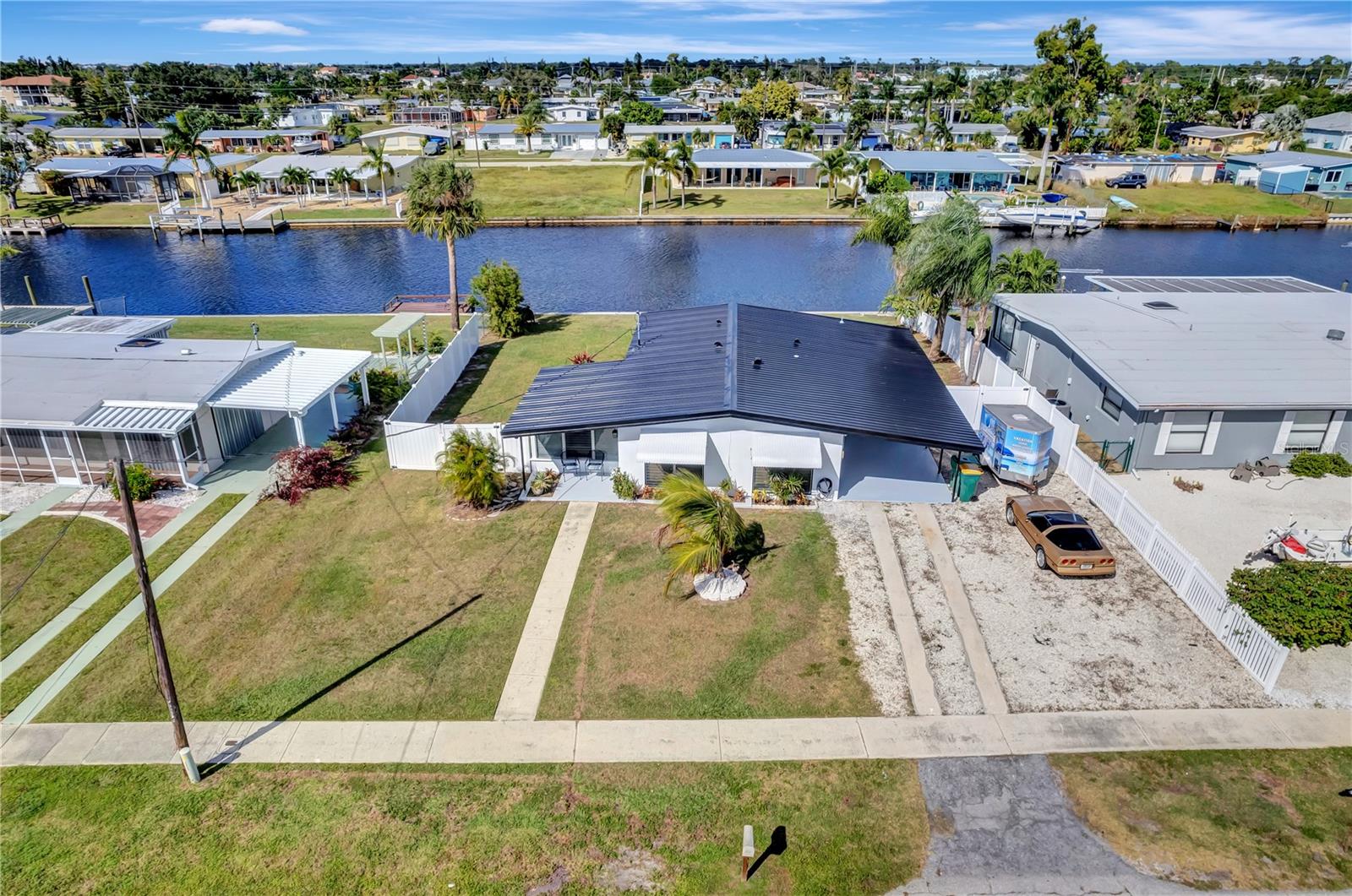 551 Lindley Ter Property Photo 1