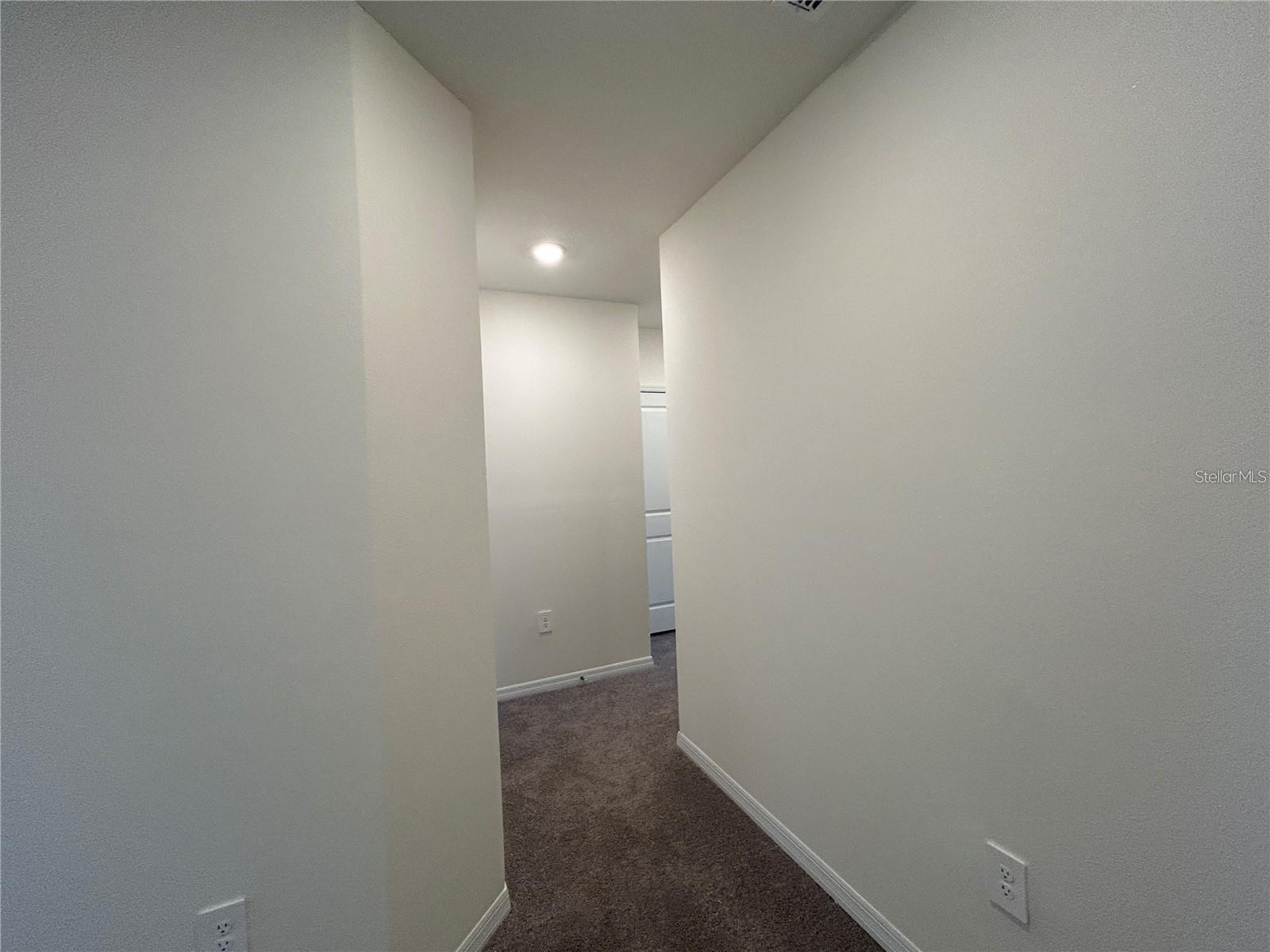 17550 Crescent Moon Loop Property Photo 18