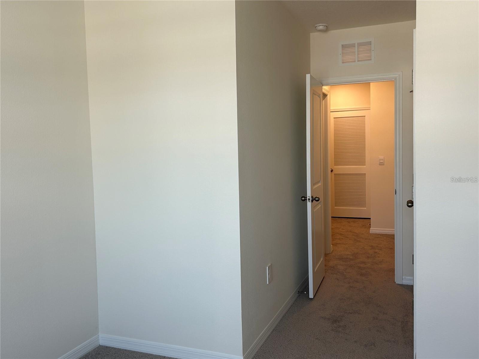 17550 Crescent Moon Loop Property Photo 24