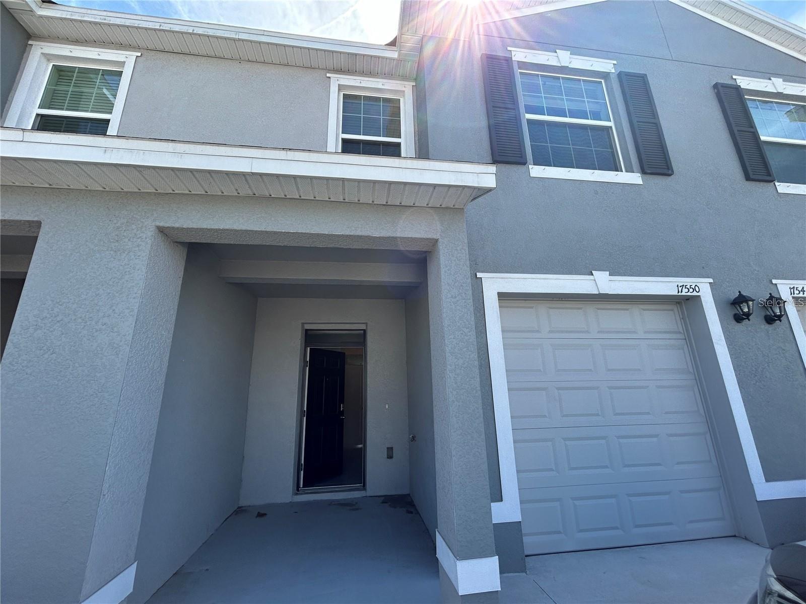 17550 Crescent Moon Loop Property Photo 35